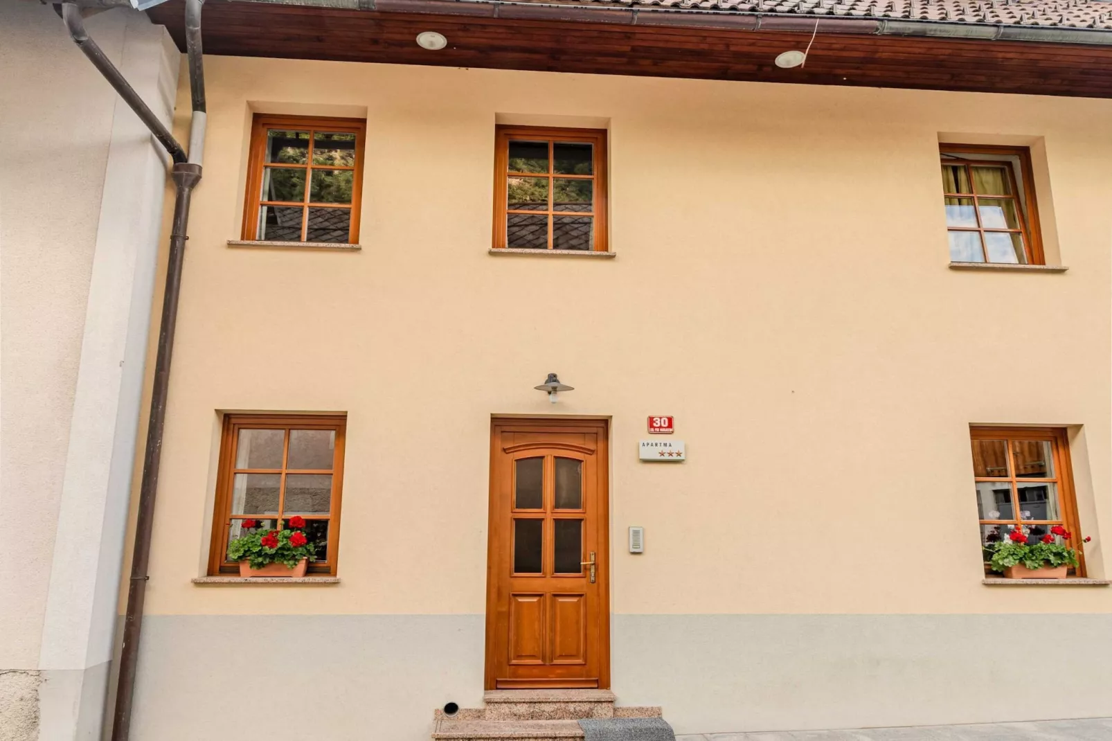 Log pod Mangartom Amazing Apartment with Balcony - One Bedroom Apartment with Balcony-Buitenlucht