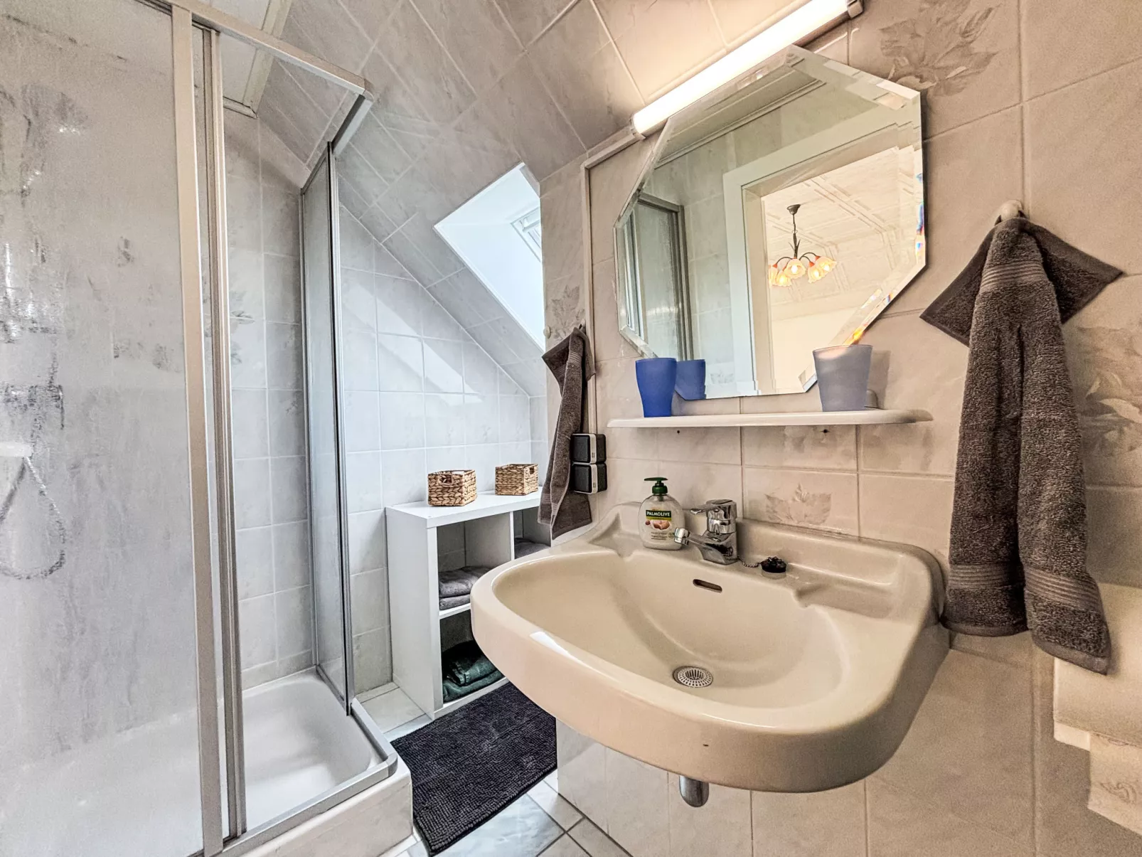 Großmutters Ferienhaus-Binnen