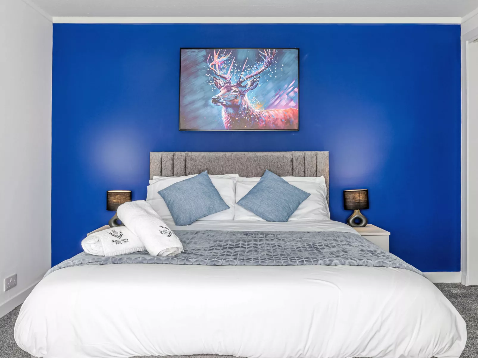 Gordonstoun Cottage-Binnen