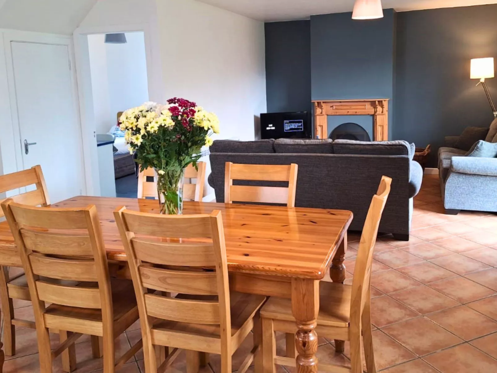 Dingle HC(TR4) No 1 - A-Binnen