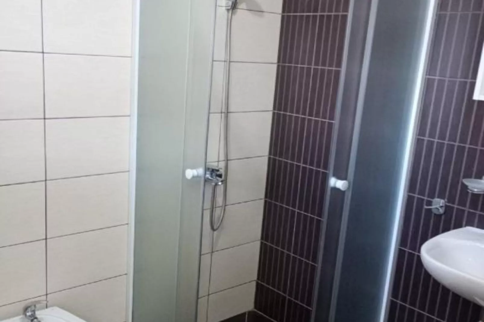 Tivat Relax with Stunning Sea & Mountain Views - Standard Studio Apartment 2-Badkamer