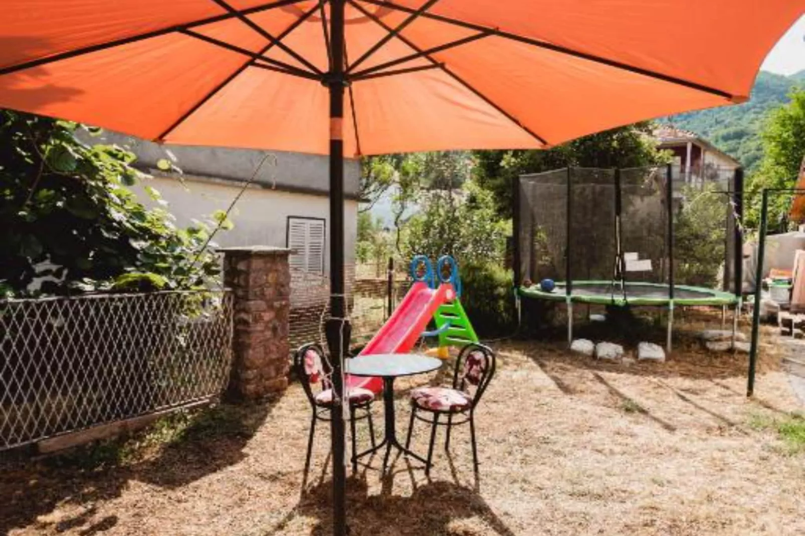 Modern Apartment with Terrace in Herceg Novi - Two Bedroom Apartment-Buitenlucht