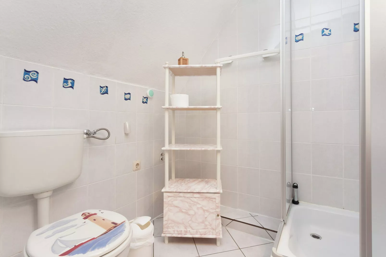 Ferienwohnung mit Kamin Am Waldrand-Badkamer