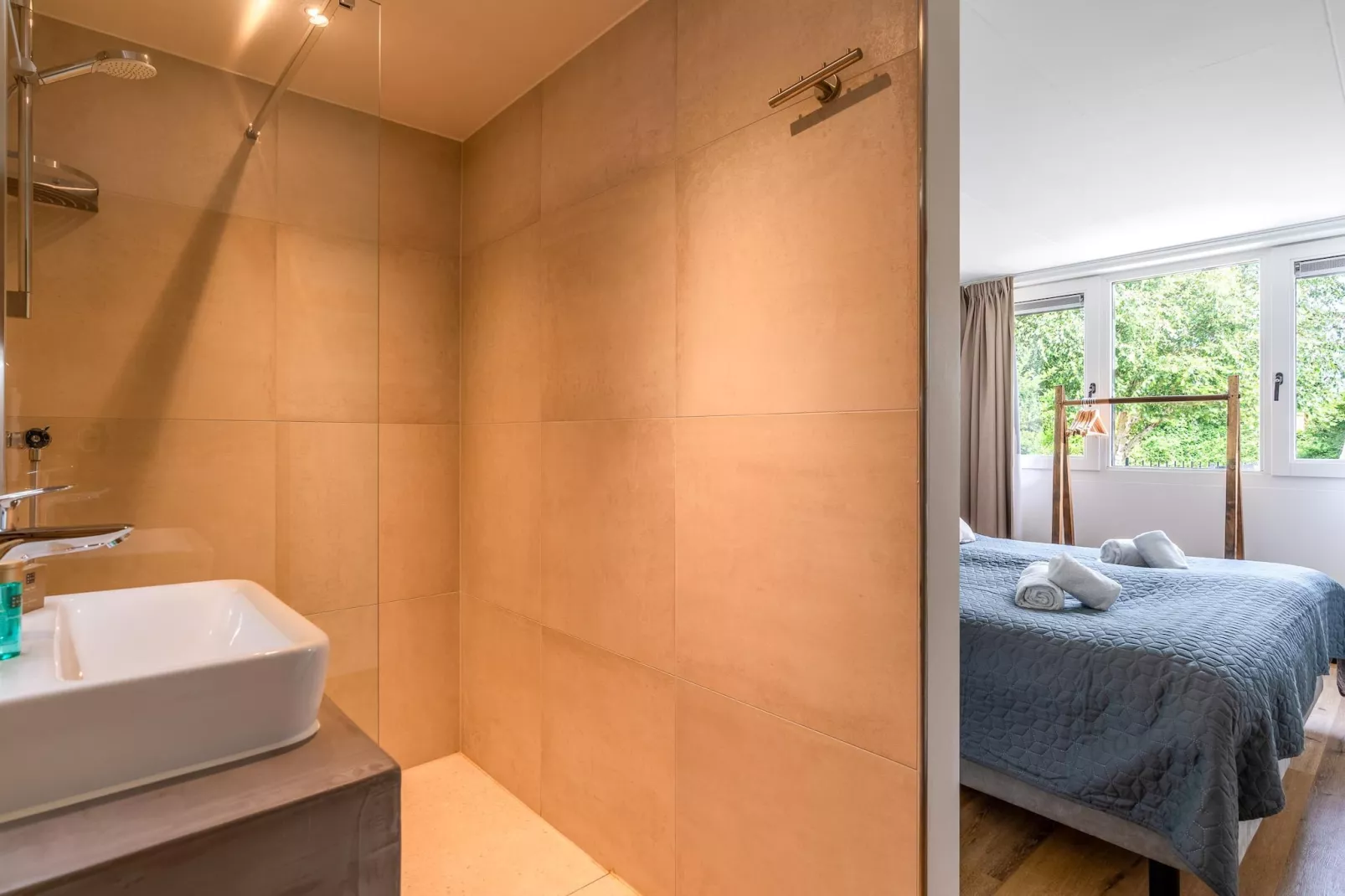 Orchismient 17-Badkamer