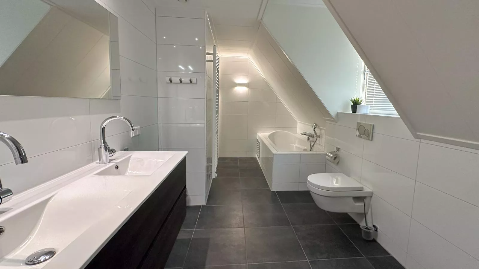 Happy Beach 50-Badkamer