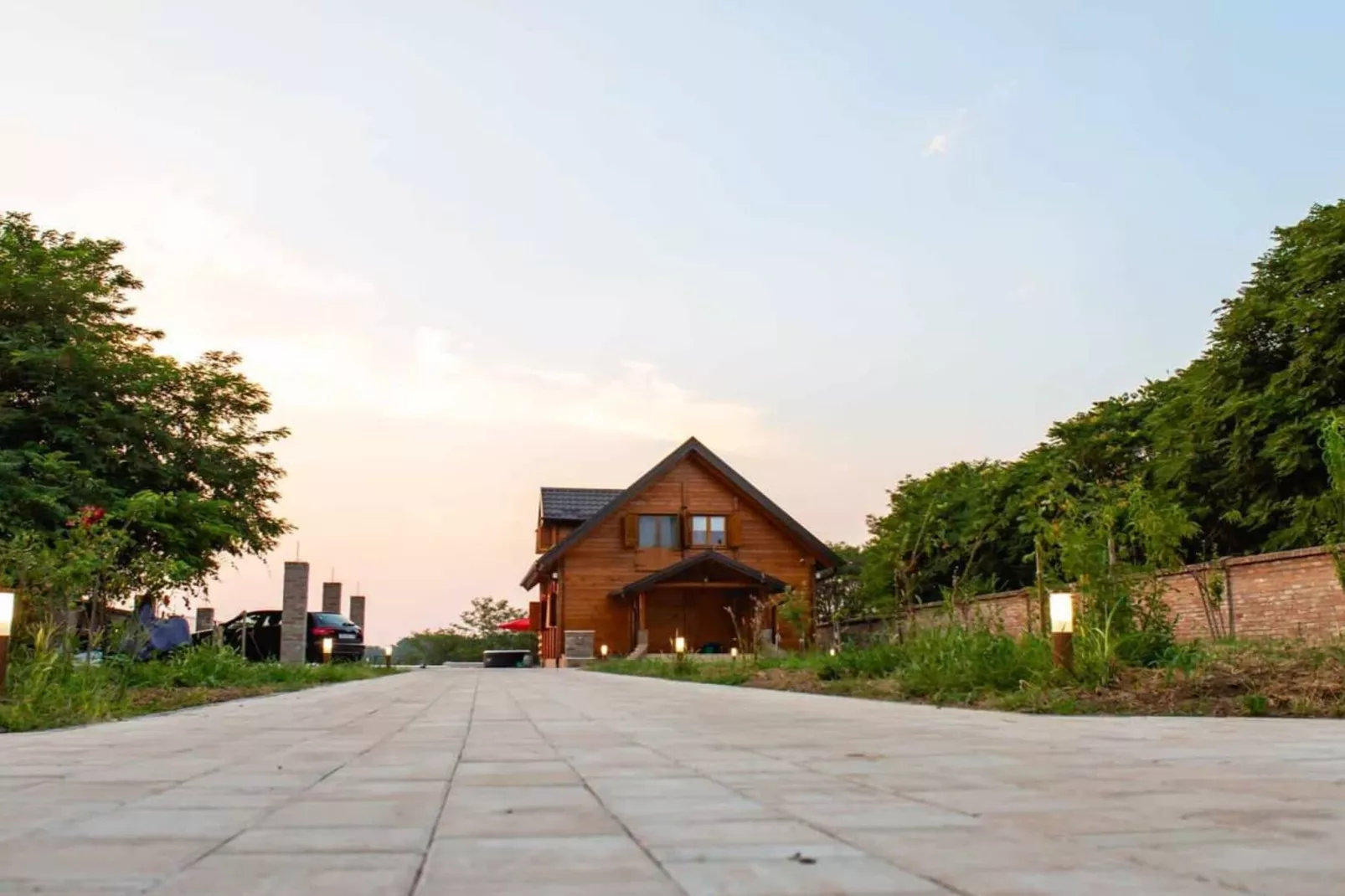 Wooden House Vučedol - Four bedroom villa-Buitenlucht