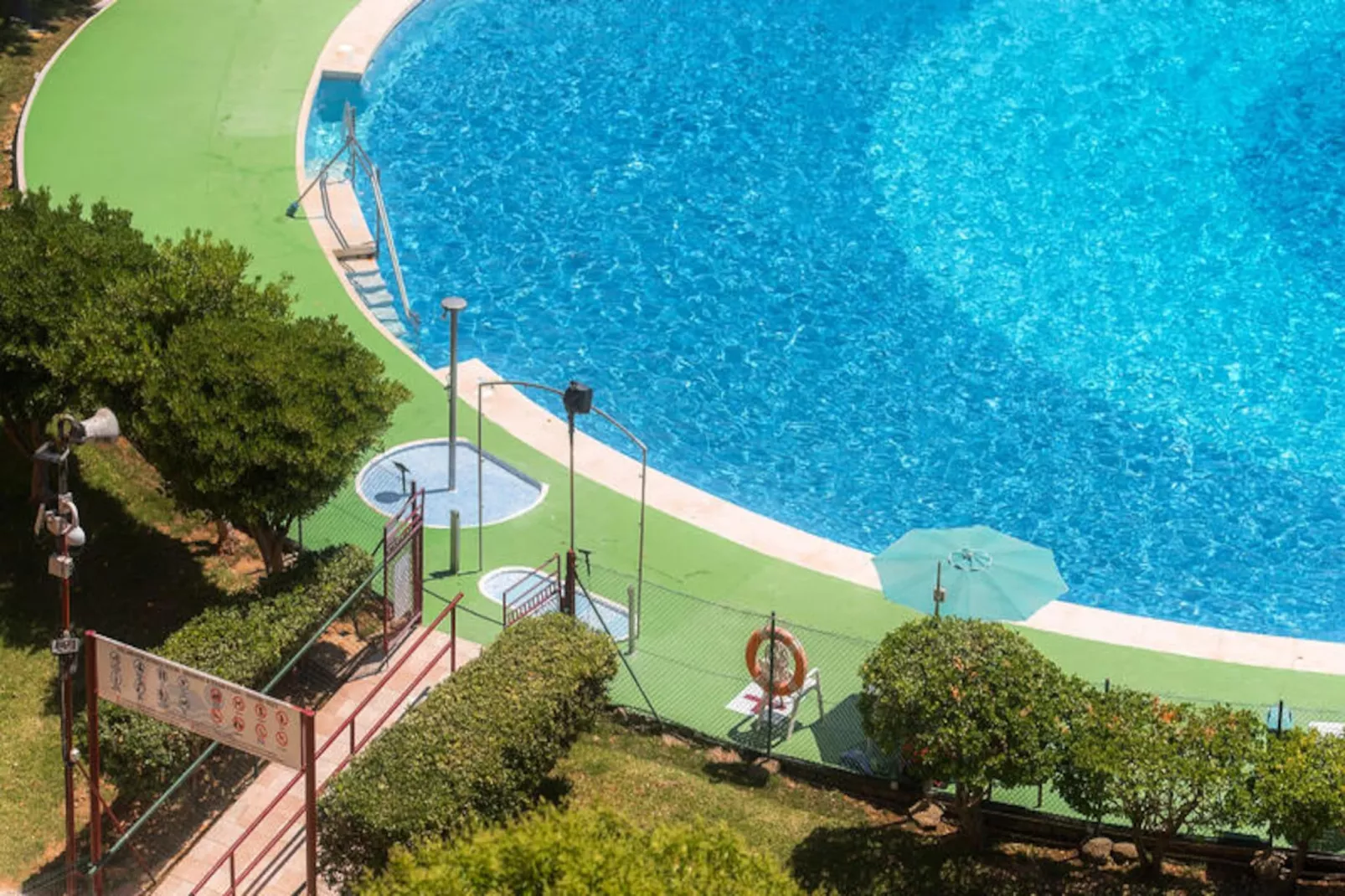 Studio à Roses-Niet-getagd