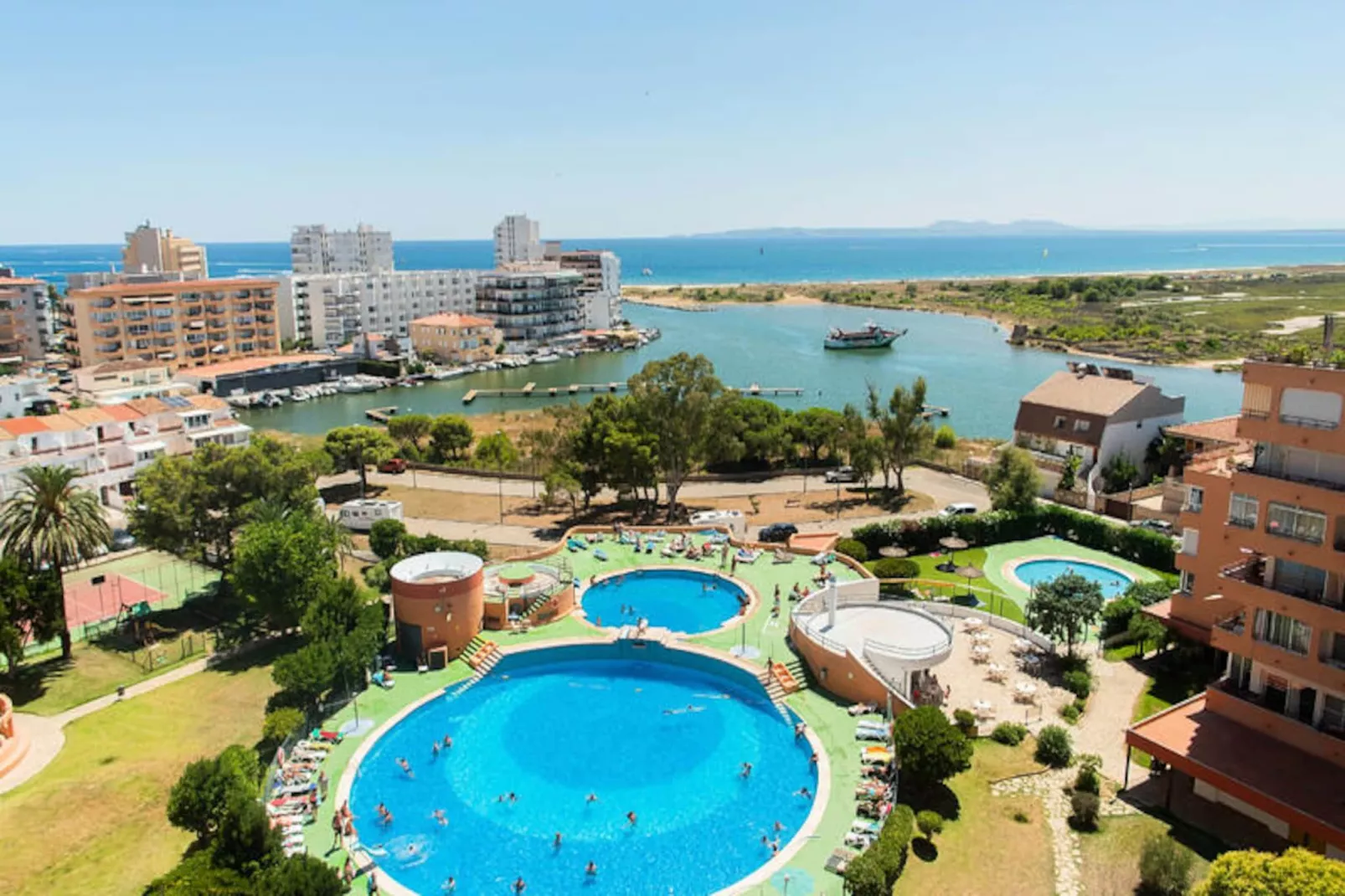 Studio à Roses-Niet-getagd