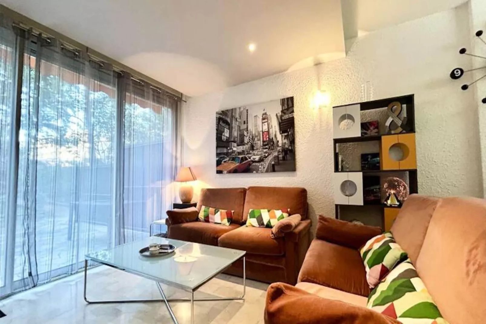 Résidence Flore-Niet-getagd