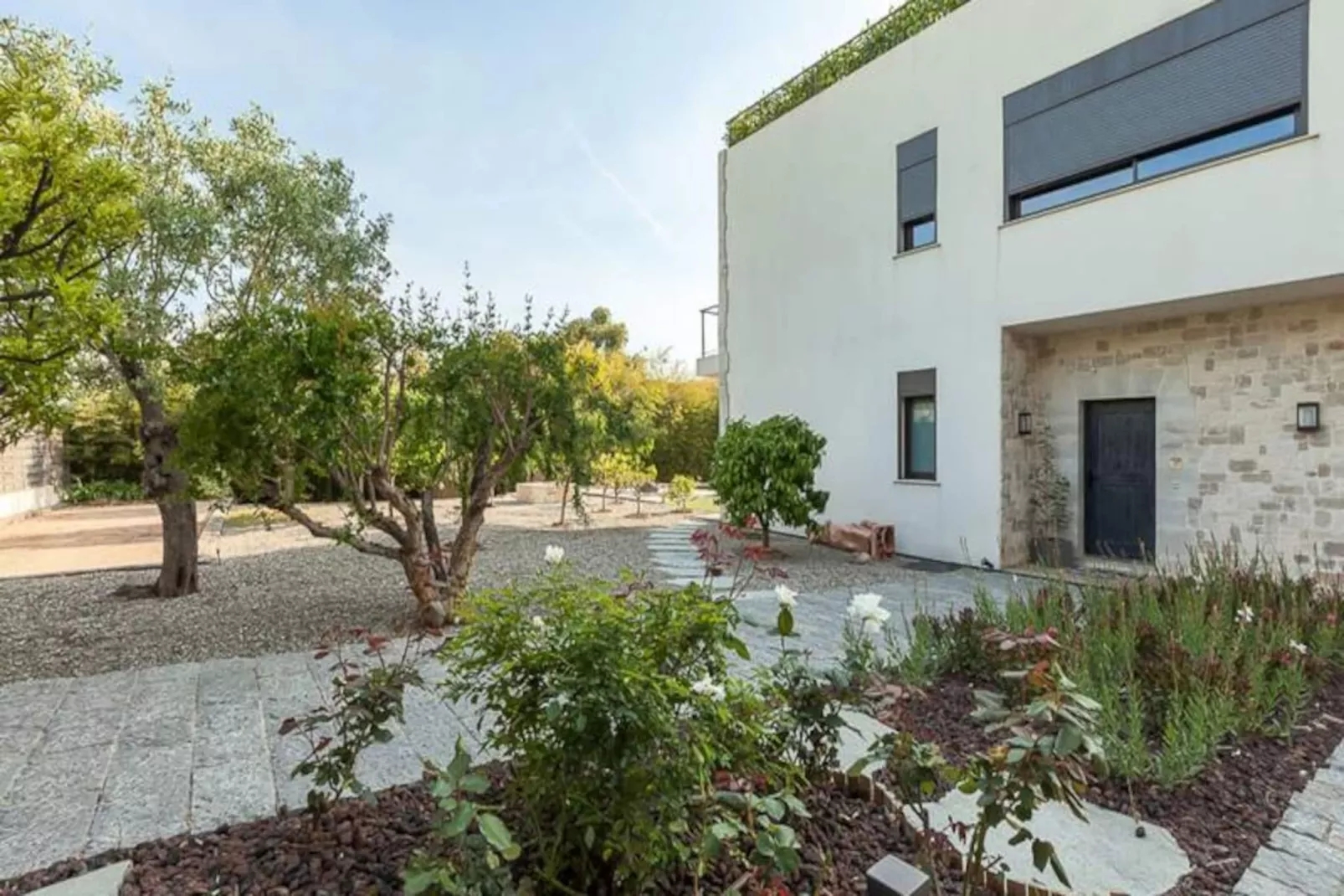 Résidence Villa En Domaine Priv&eacute; Avec Piscine Chauff&eacute;e-Niet-getagd