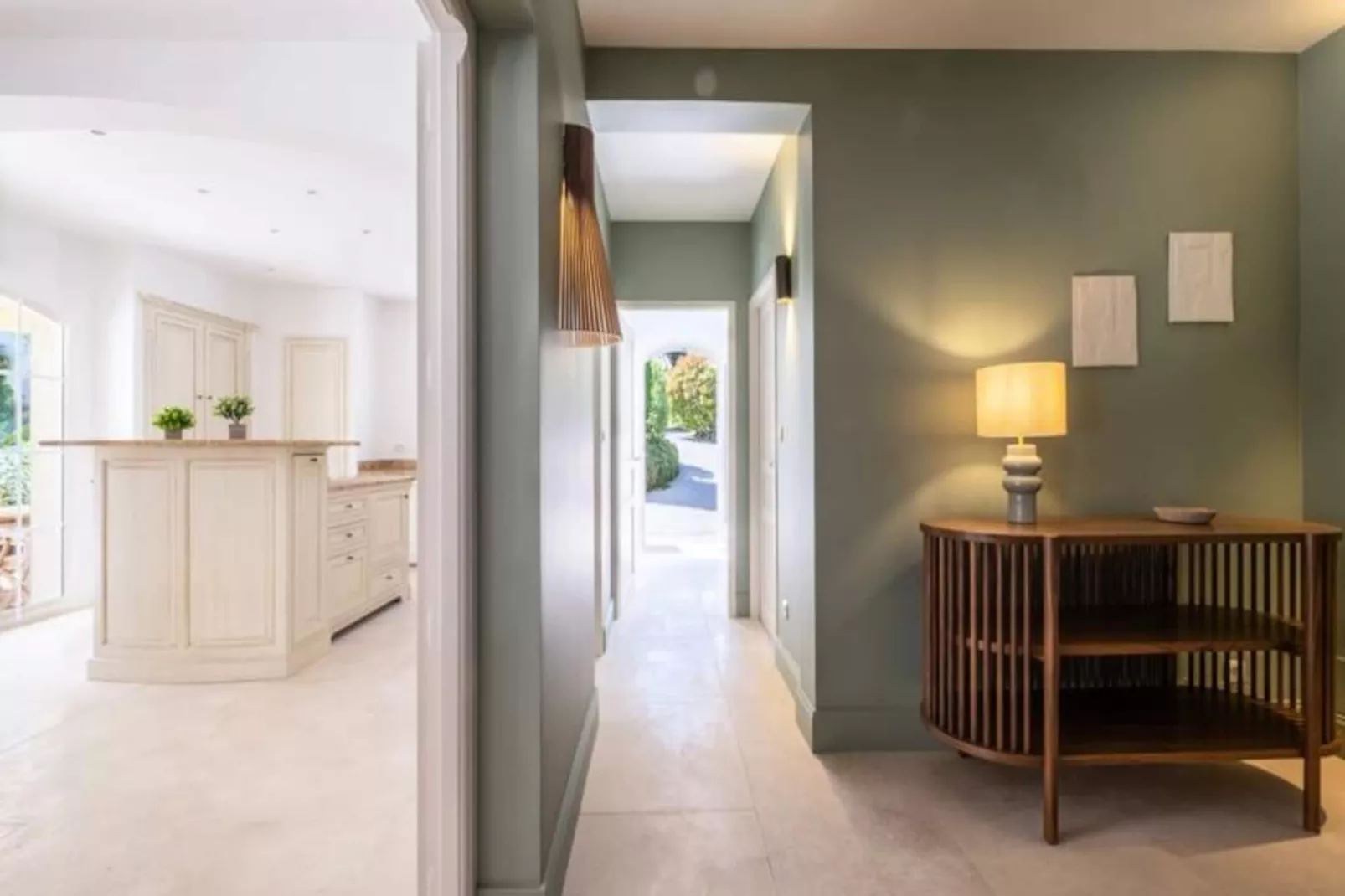 Résidence Bijou De 280m2 Et Piscine à Débordement Au Calme Absolu-Niet-getagd