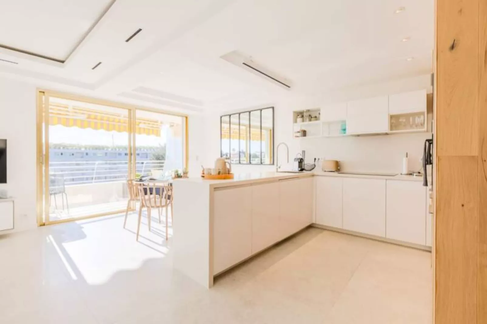 Résidence 4p De 96m&sup2; Sur Les Hauteurs De Cannes-Niet-getagd