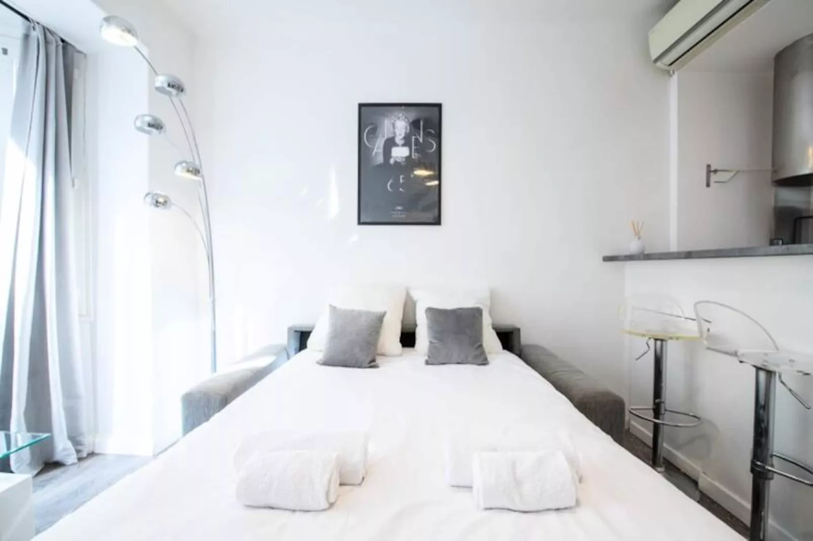 Résidence 2p Centre-ville Cannes Plages &agrave; Pied-Niet-getagd