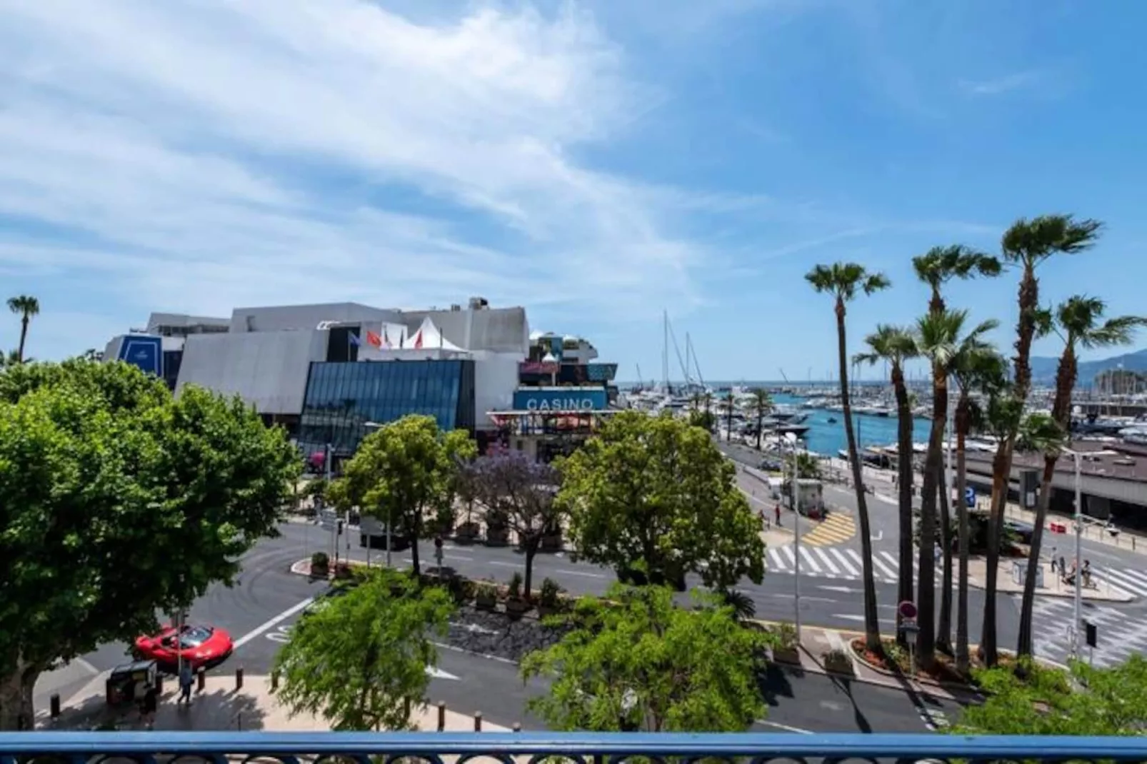 Résidence Prestige Et Confort Face Au Palais Des Festivals-Niet-getagd