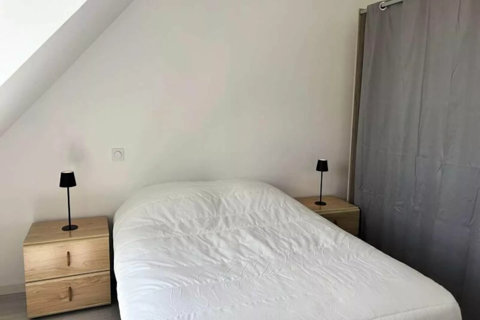 Résidence 306-frehel-Niet-getagd