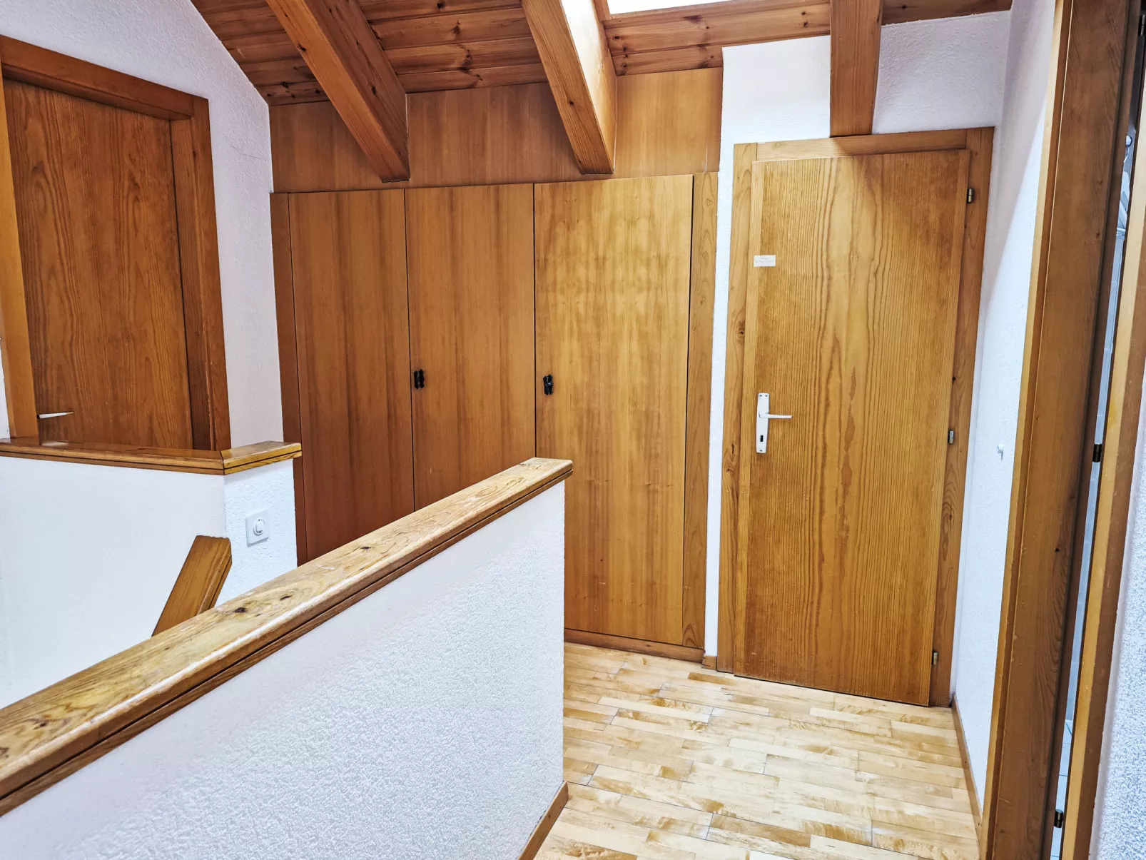 Les Thermalies 202-Binnen