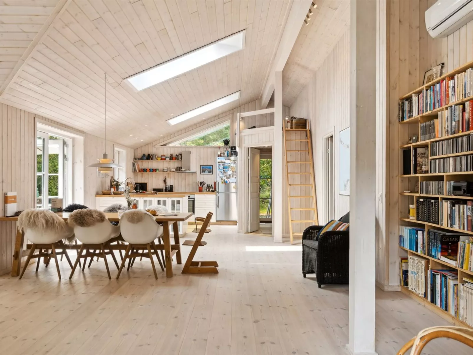 "Grethe" - 750m from the sea-Binnen