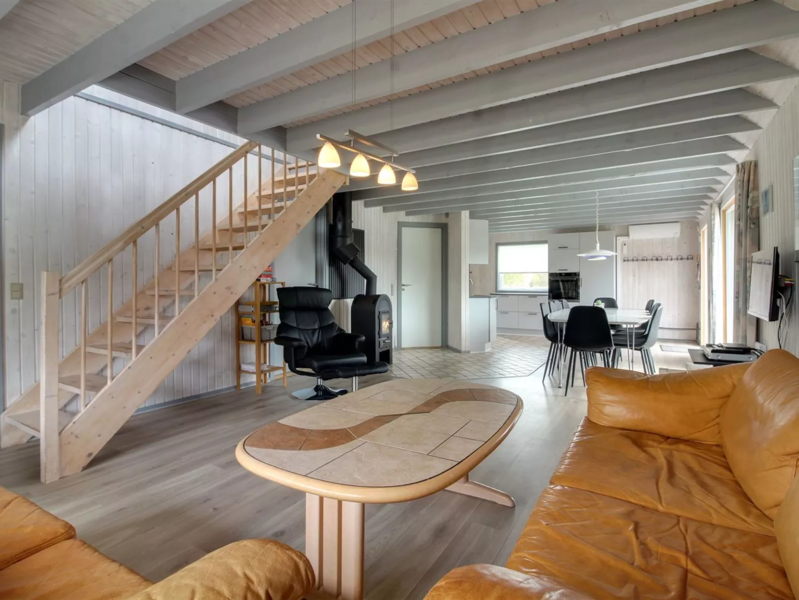 "Sunita" - 2.8km from the sea-Binnen