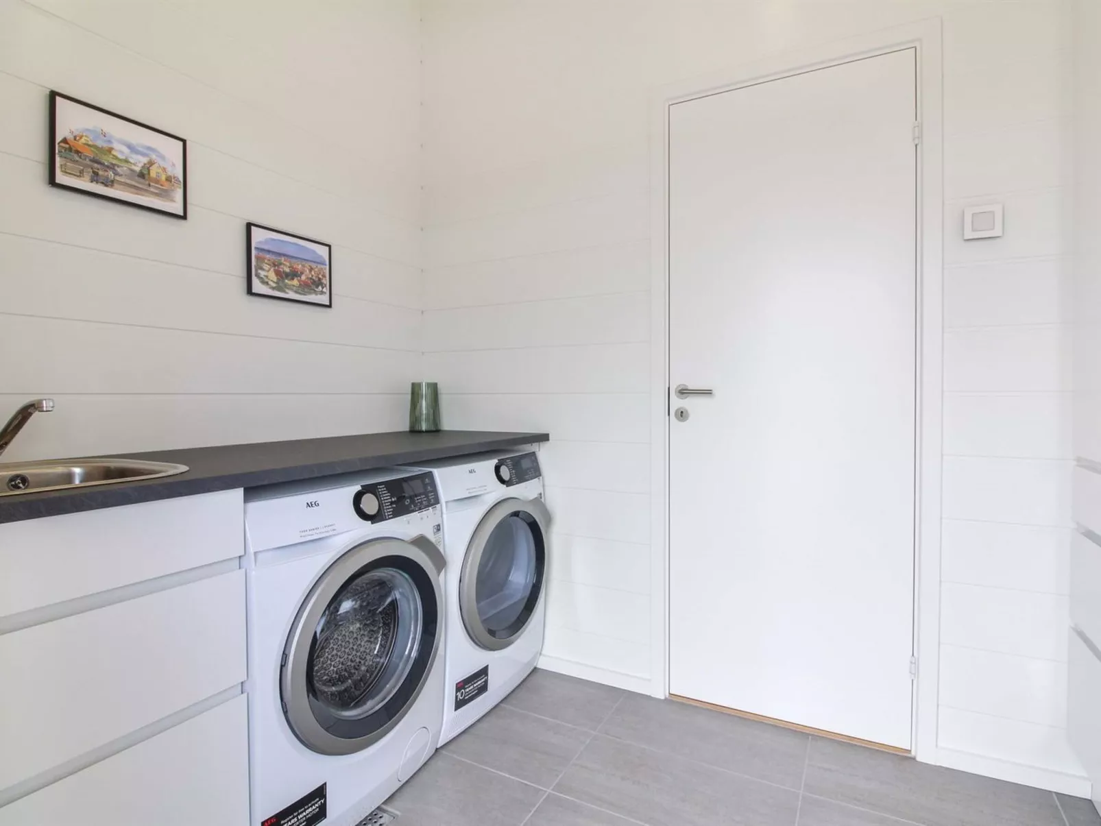 "Ariadne" - 900m from the sea-Binnen