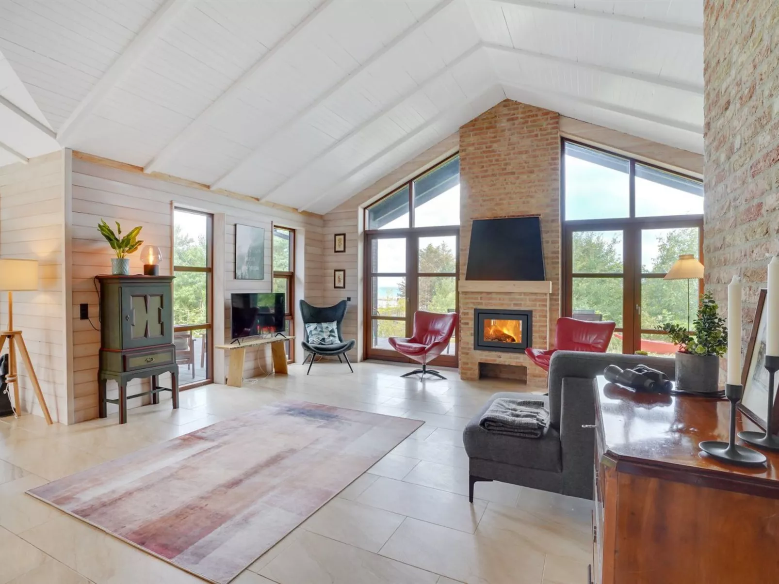 "Andri" - 600m to the fjord-Binnen