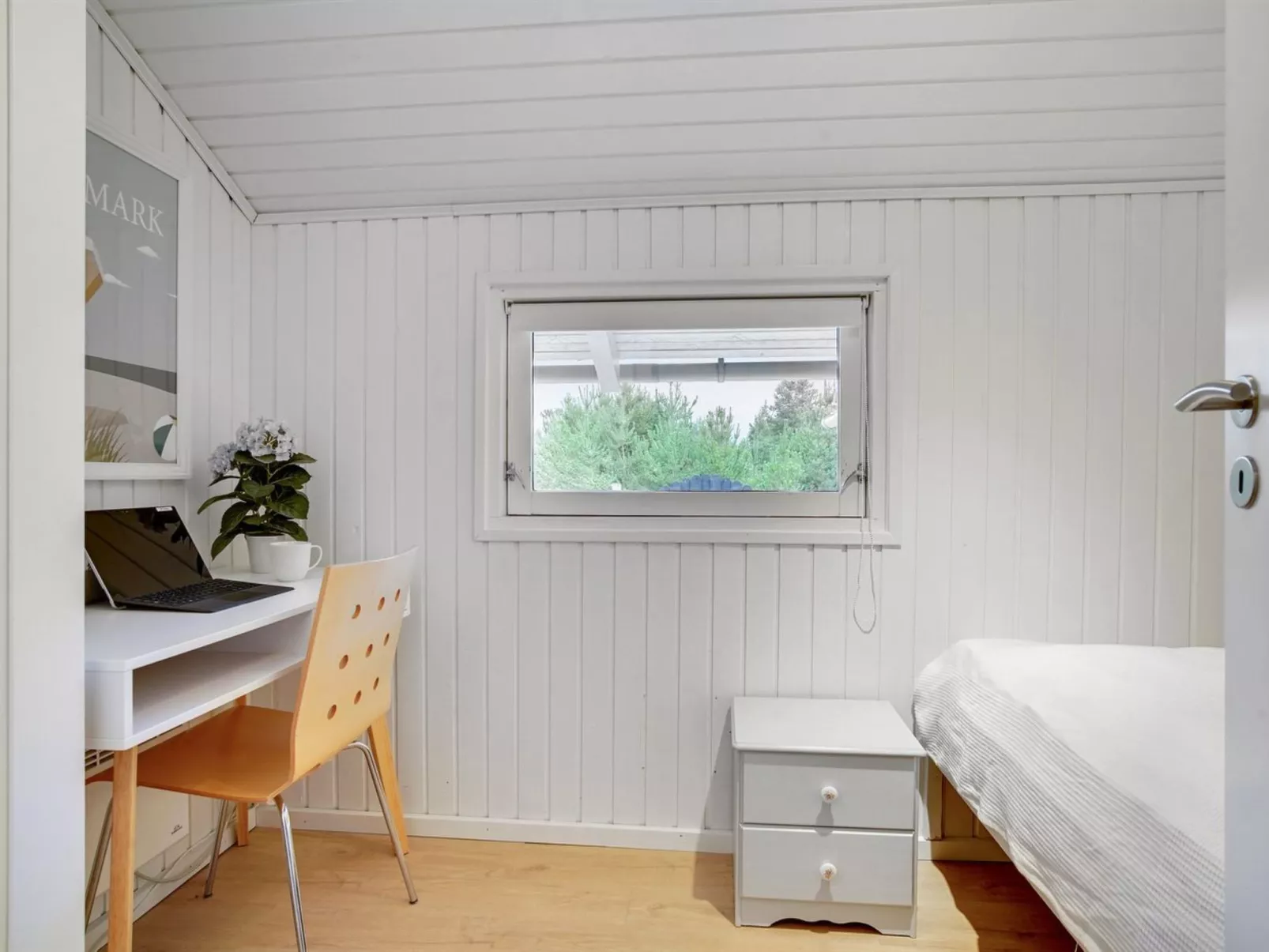 "Elayne" - 3km from the sea-Binnen