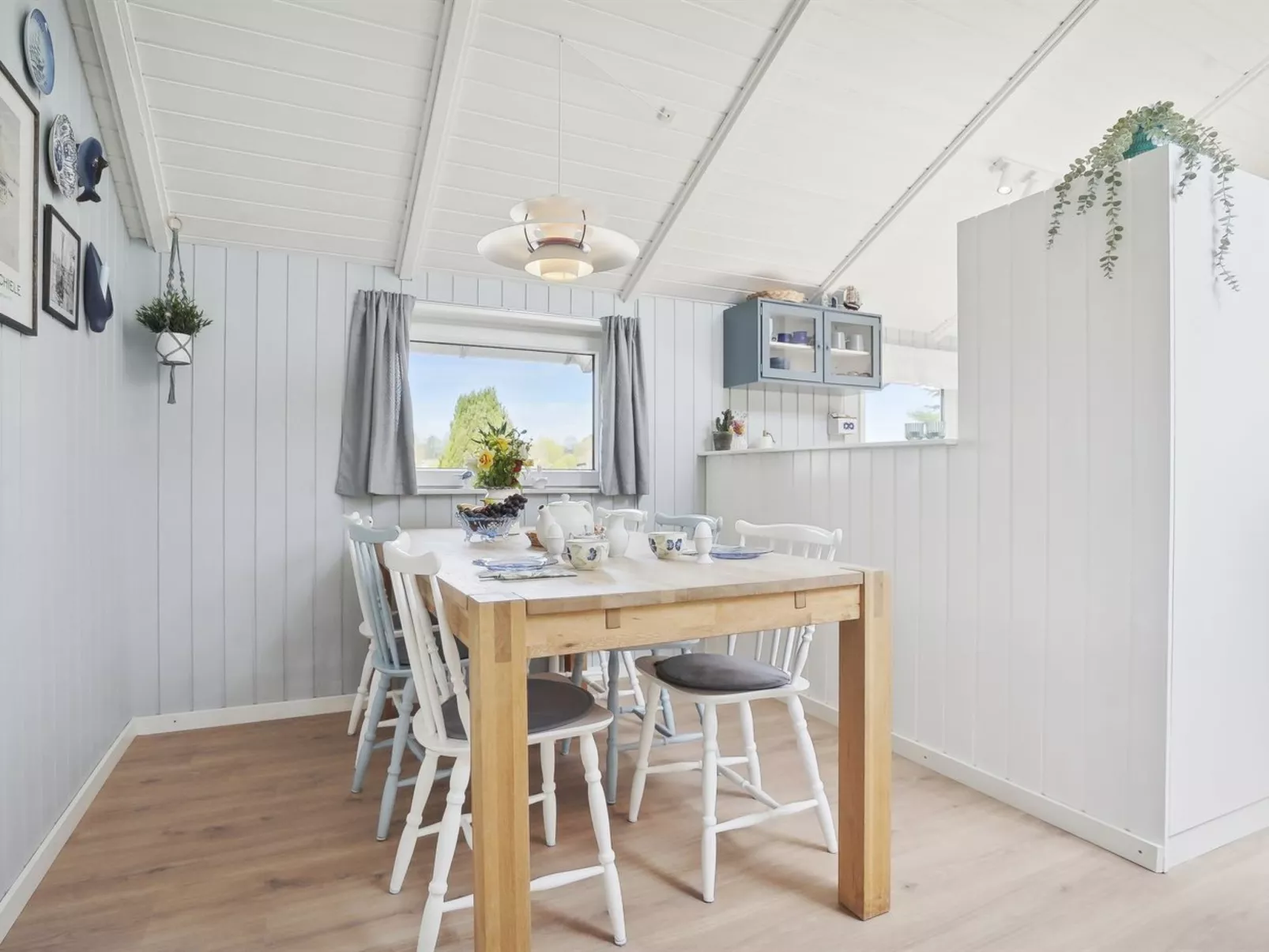 "Petrus" - 750m from the sea-Binnen