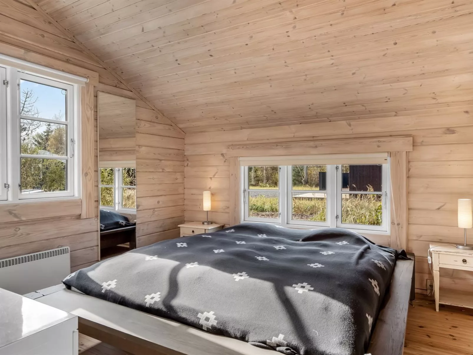 "Tanas" - 2km from the sea-Binnen