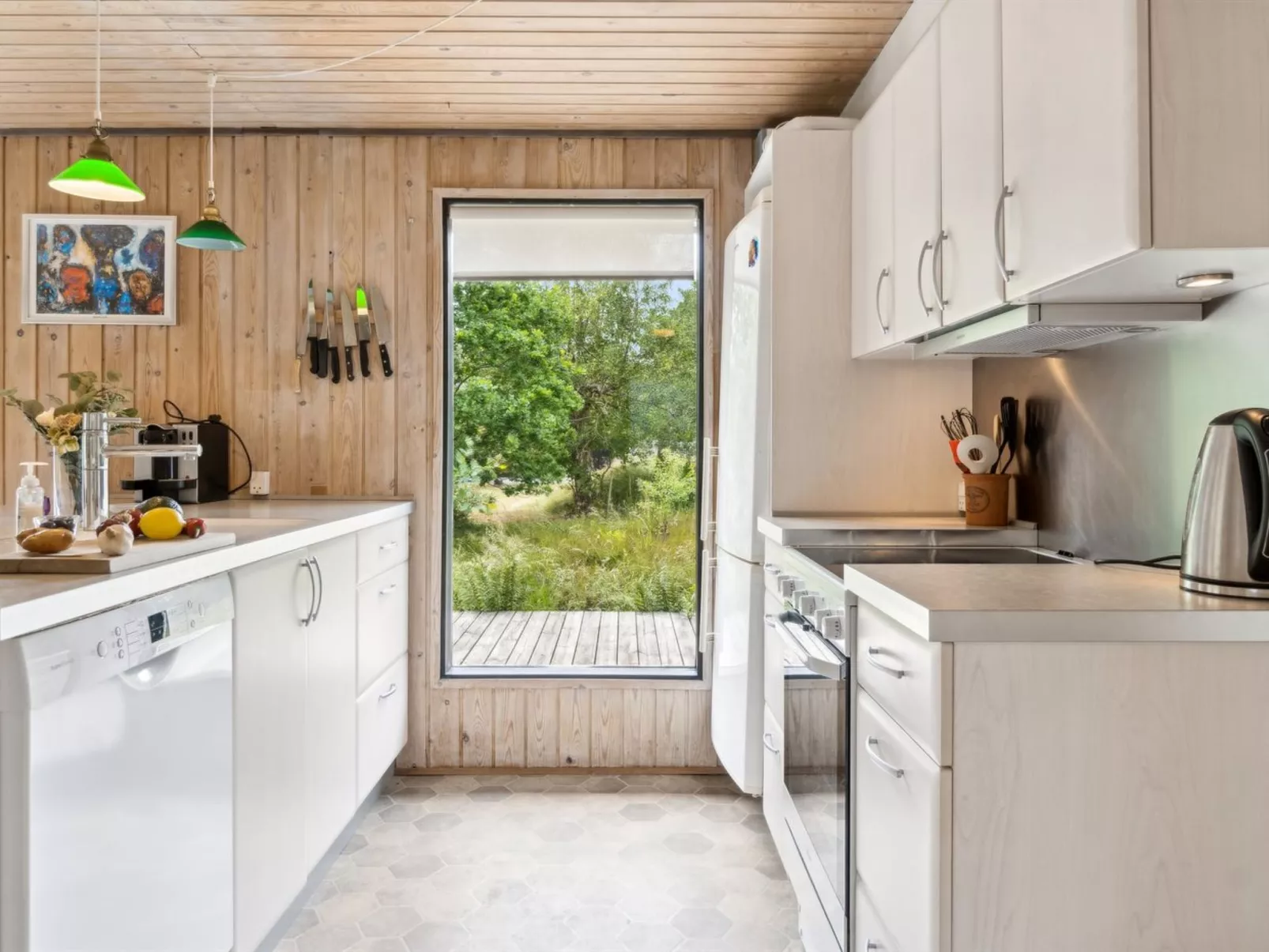 "Mirzə" - 250m from the sea-Binnen