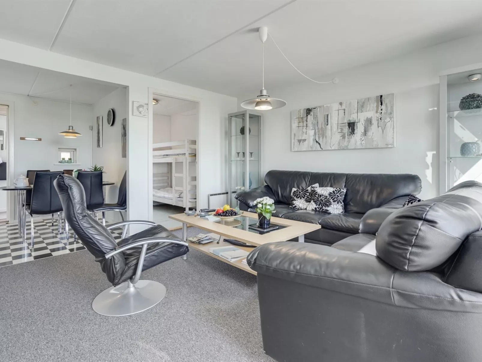 "Maura" - 2.3km from the sea - Binnen