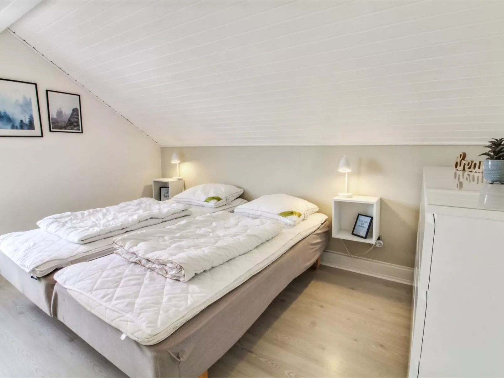 "Iffuer" - 2.3km from the sea-Binnen