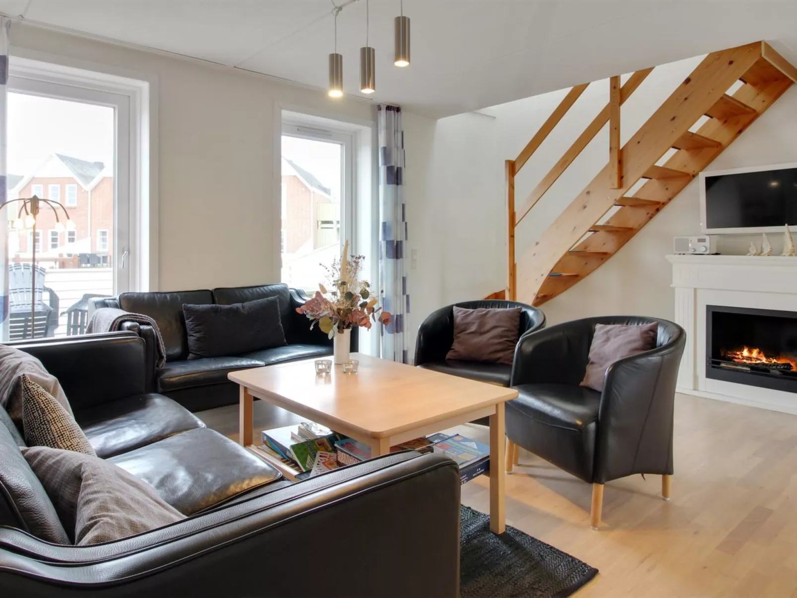 "Mildred" - 2.3km from the sea-Binnen