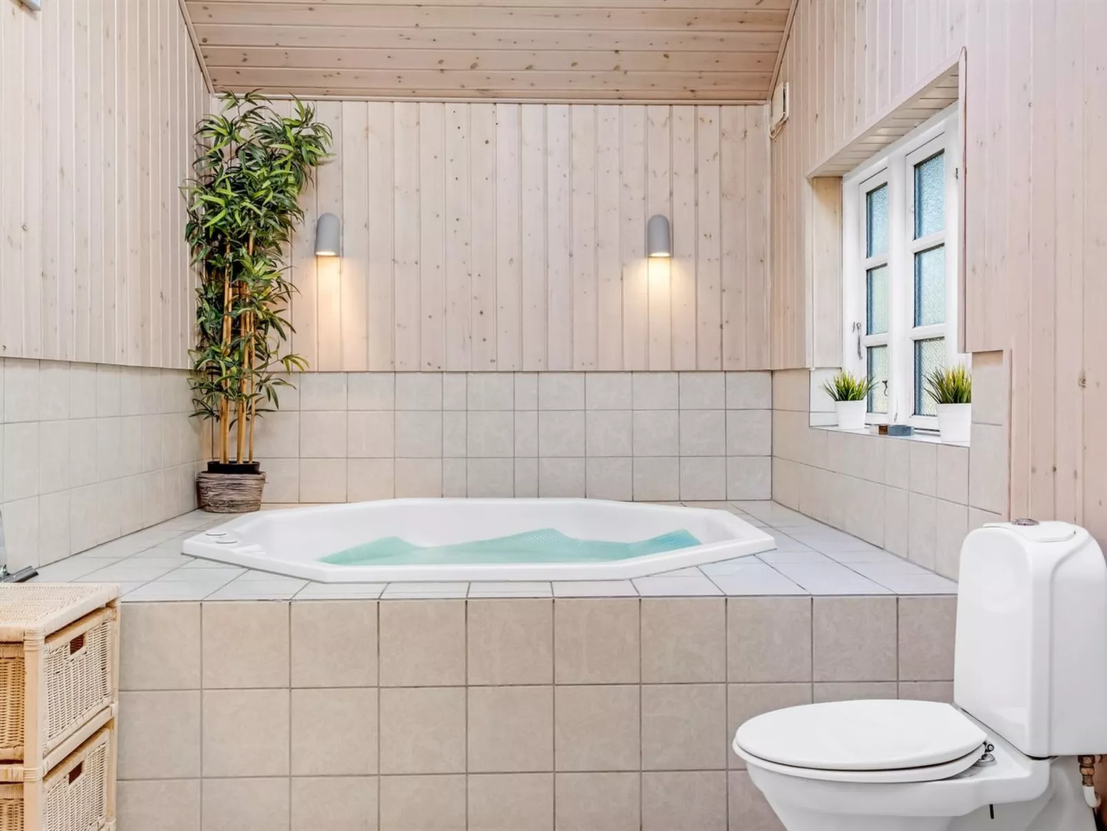 "Heralda" - 3.3km from the sea-Binnen