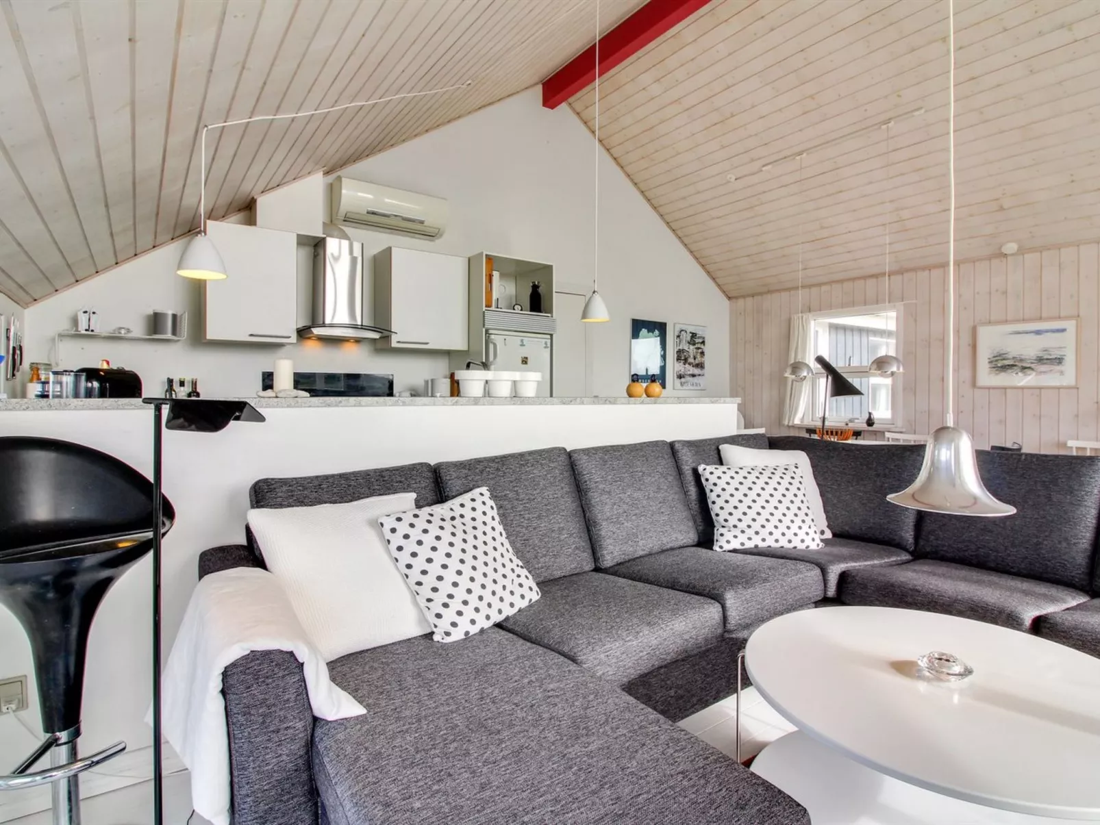 "Wifred" - 250m from the sea-Binnen