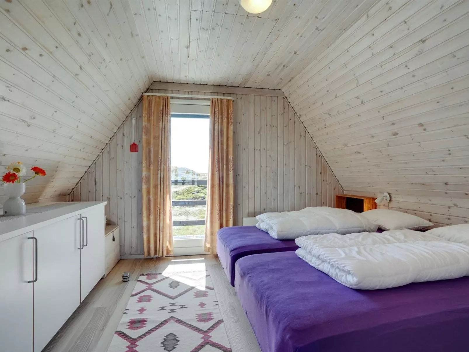 "Viona" - 350m from the sea-Binnen