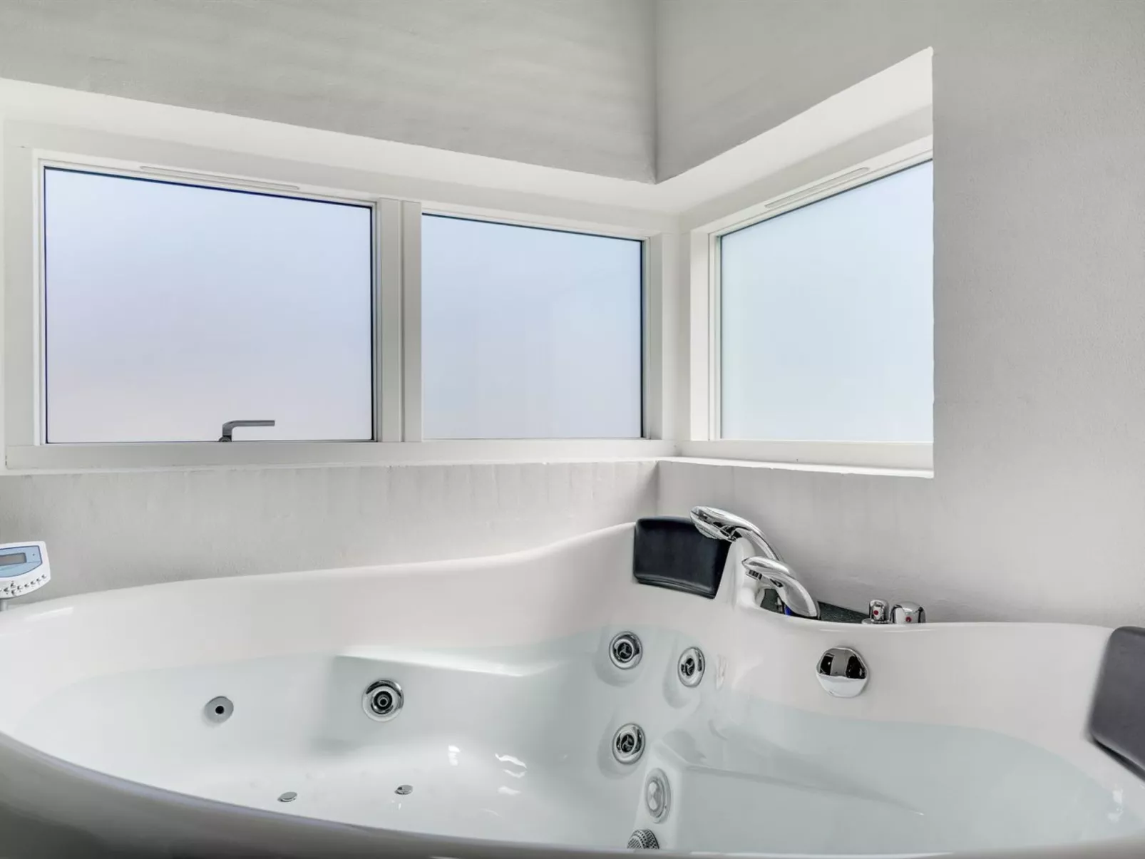 "Hans" - 700m from the sea-Binnen