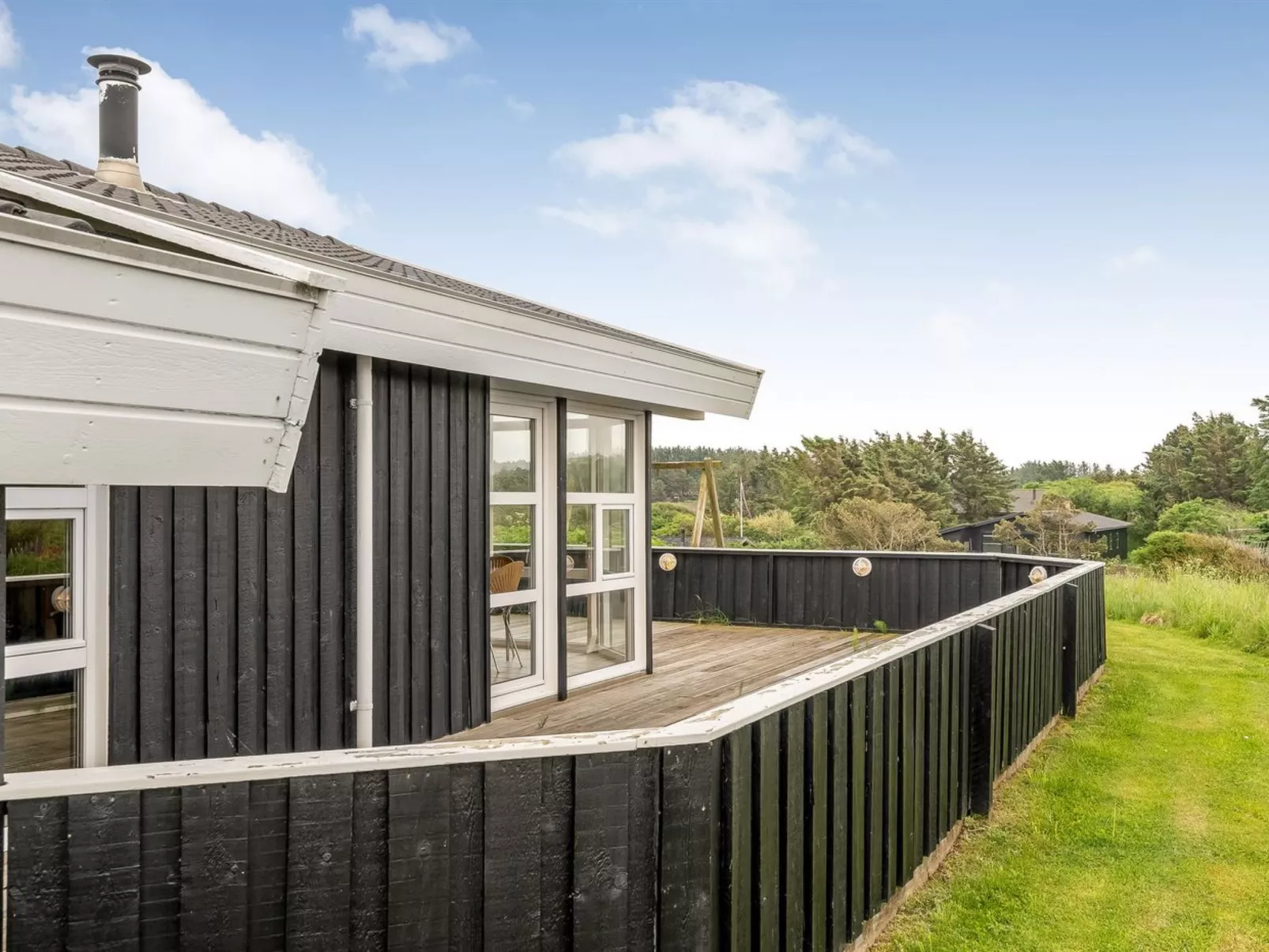 "Ellen" - 289m from the sea-Buiten