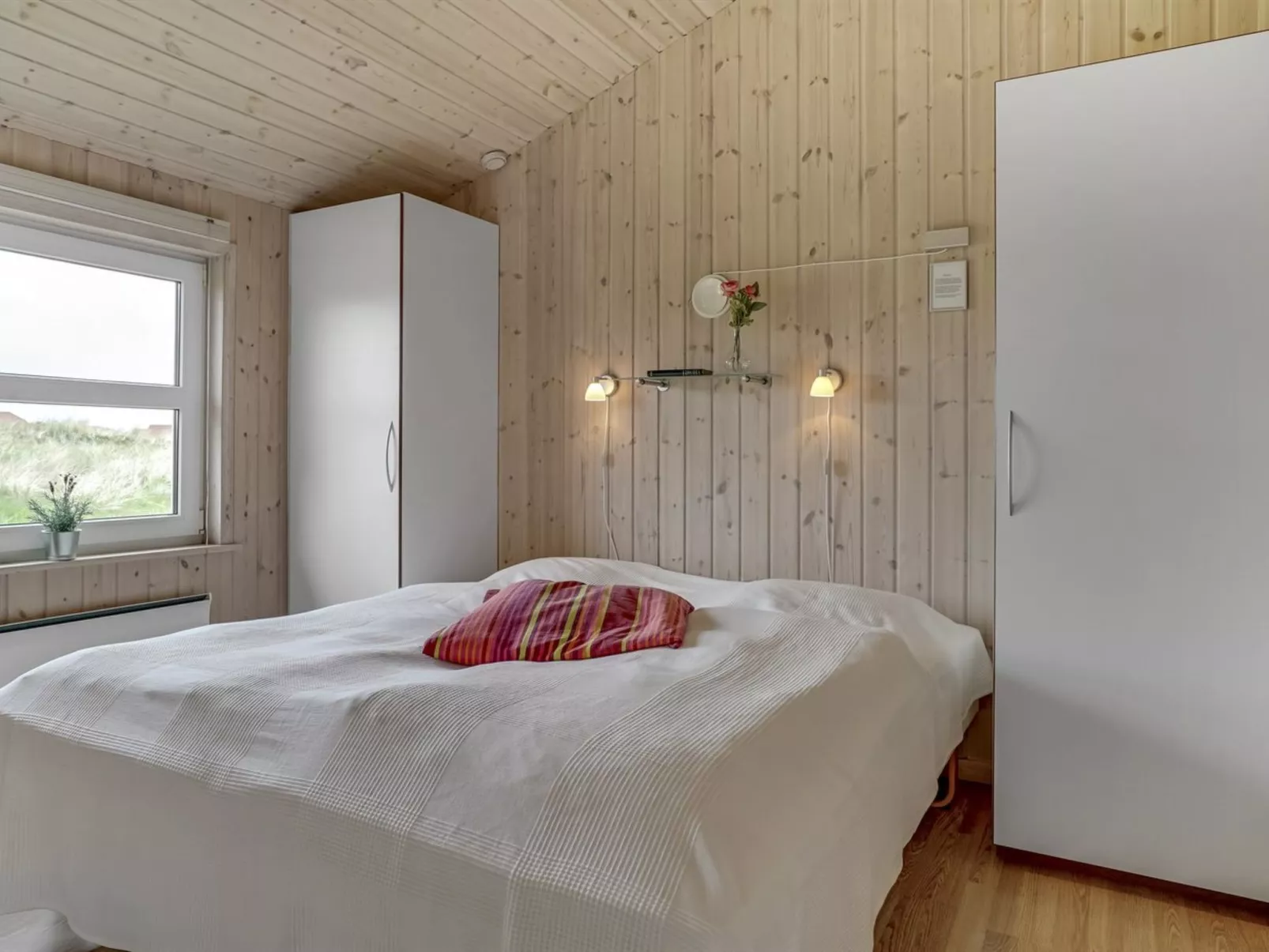 "Emppu" - 400m from the sea-Binnen