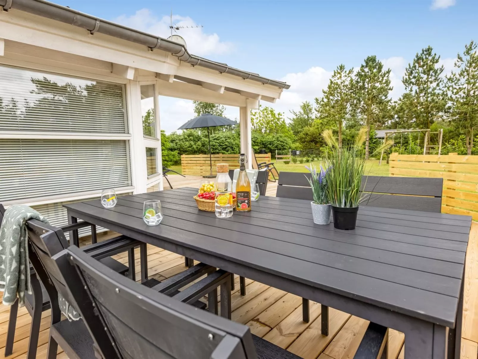 "Siegrid" - 250m from the sea-Buiten