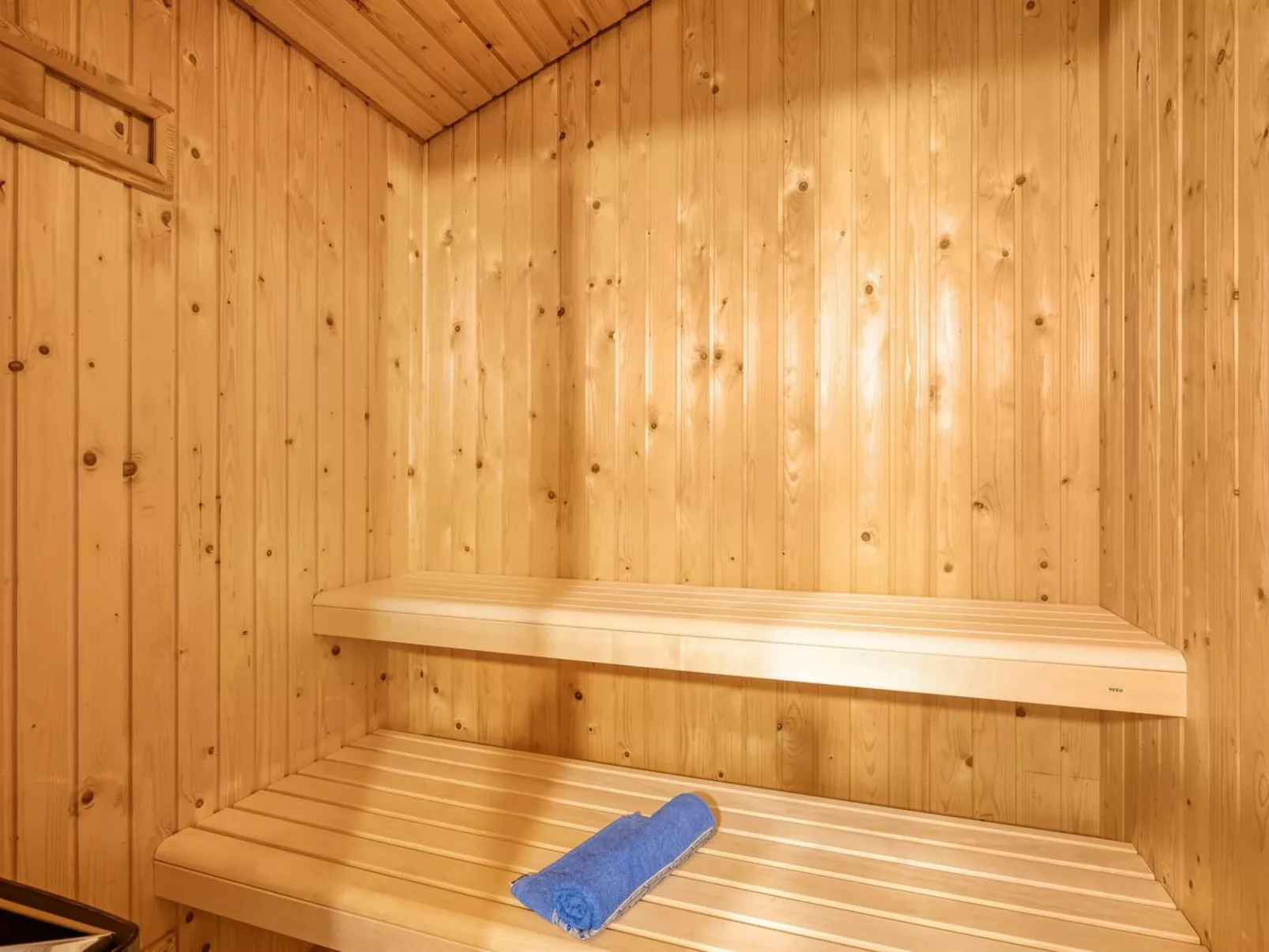 "Rosemari" - 260m from the sea-Binnen