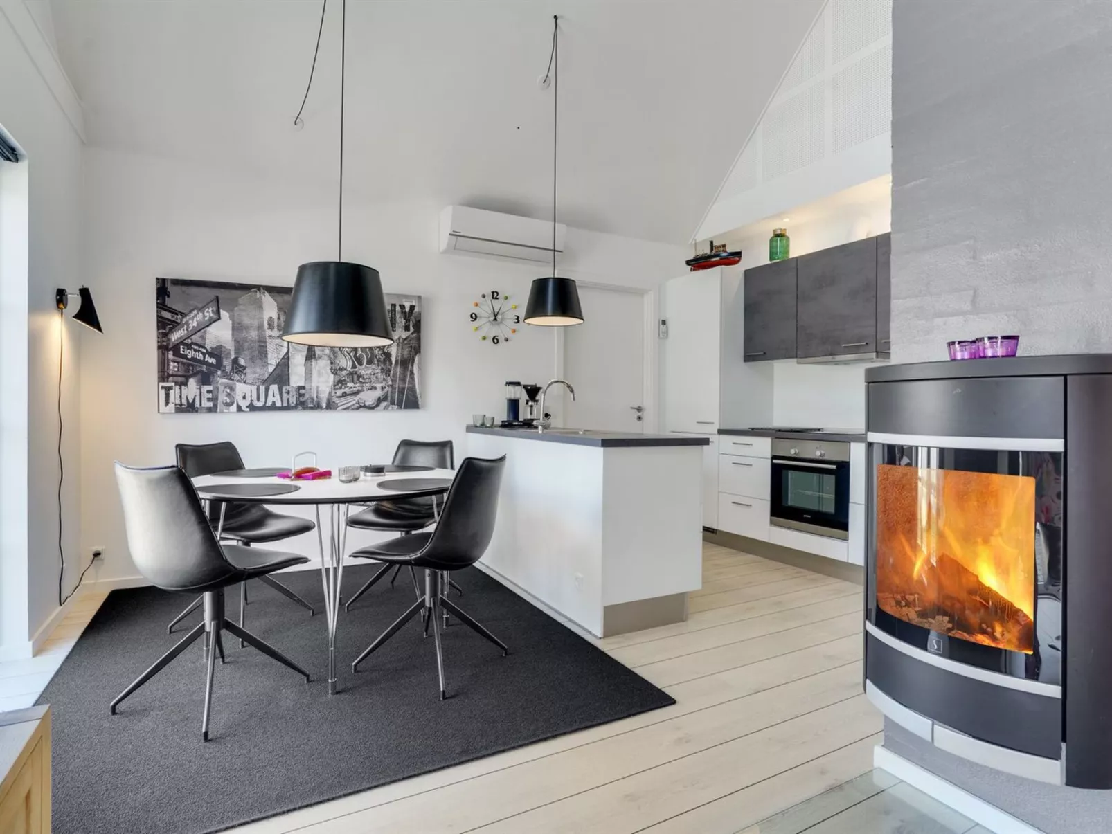 "Todorka" - 800m from the sea-Binnen