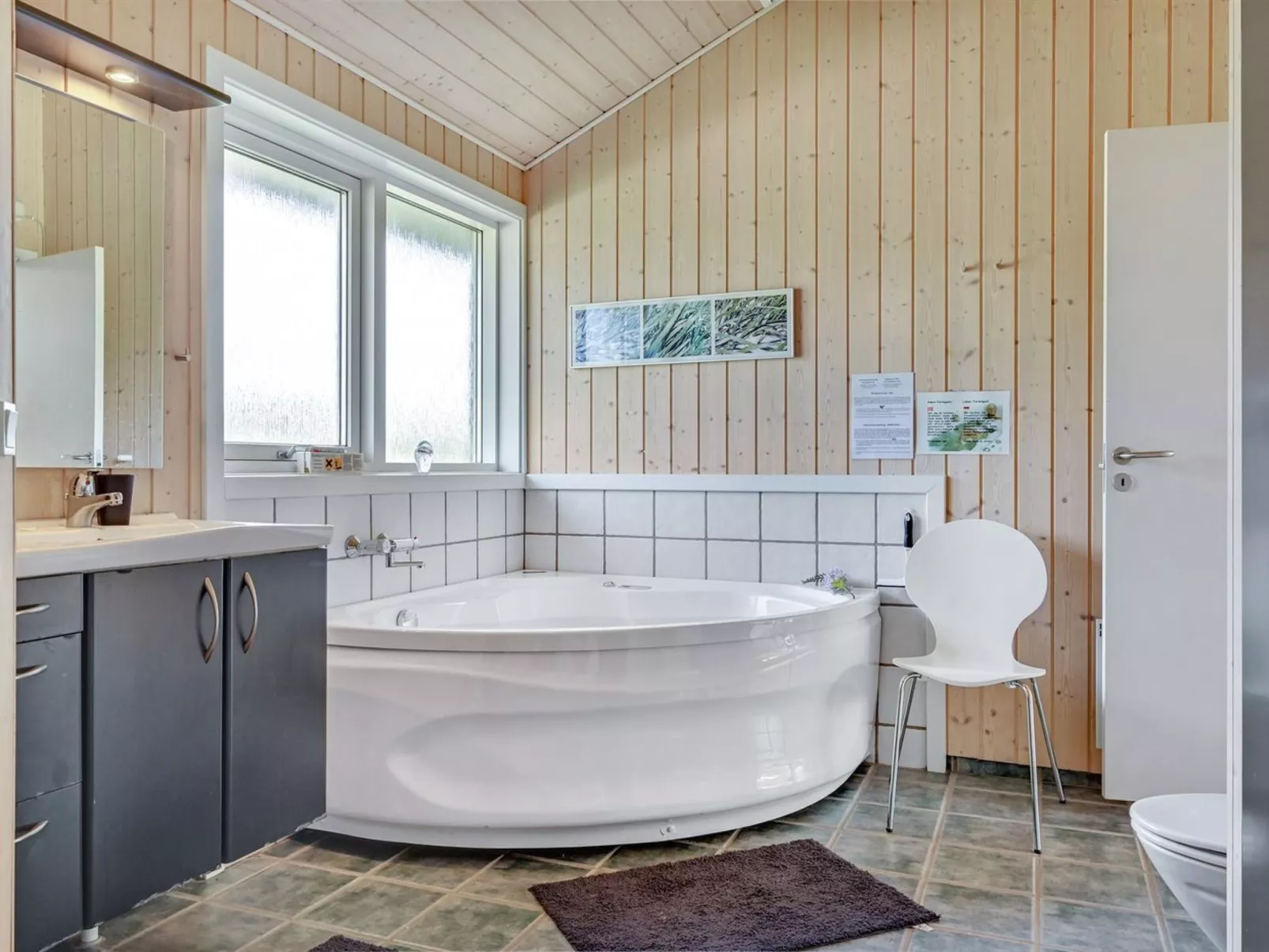 "Asvalde" - 150m from the sea-Binnen