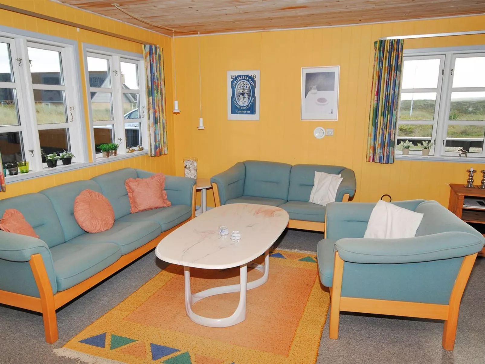 "Katha" -  from the sea-Binnen