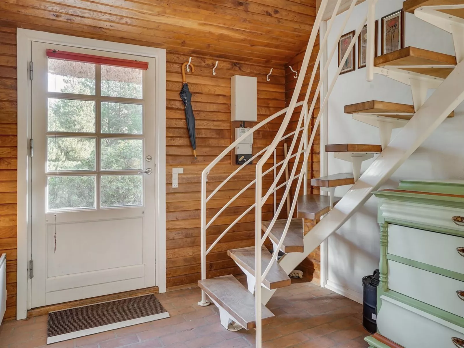 "Risto" - 2.3km from the sea-Binnen