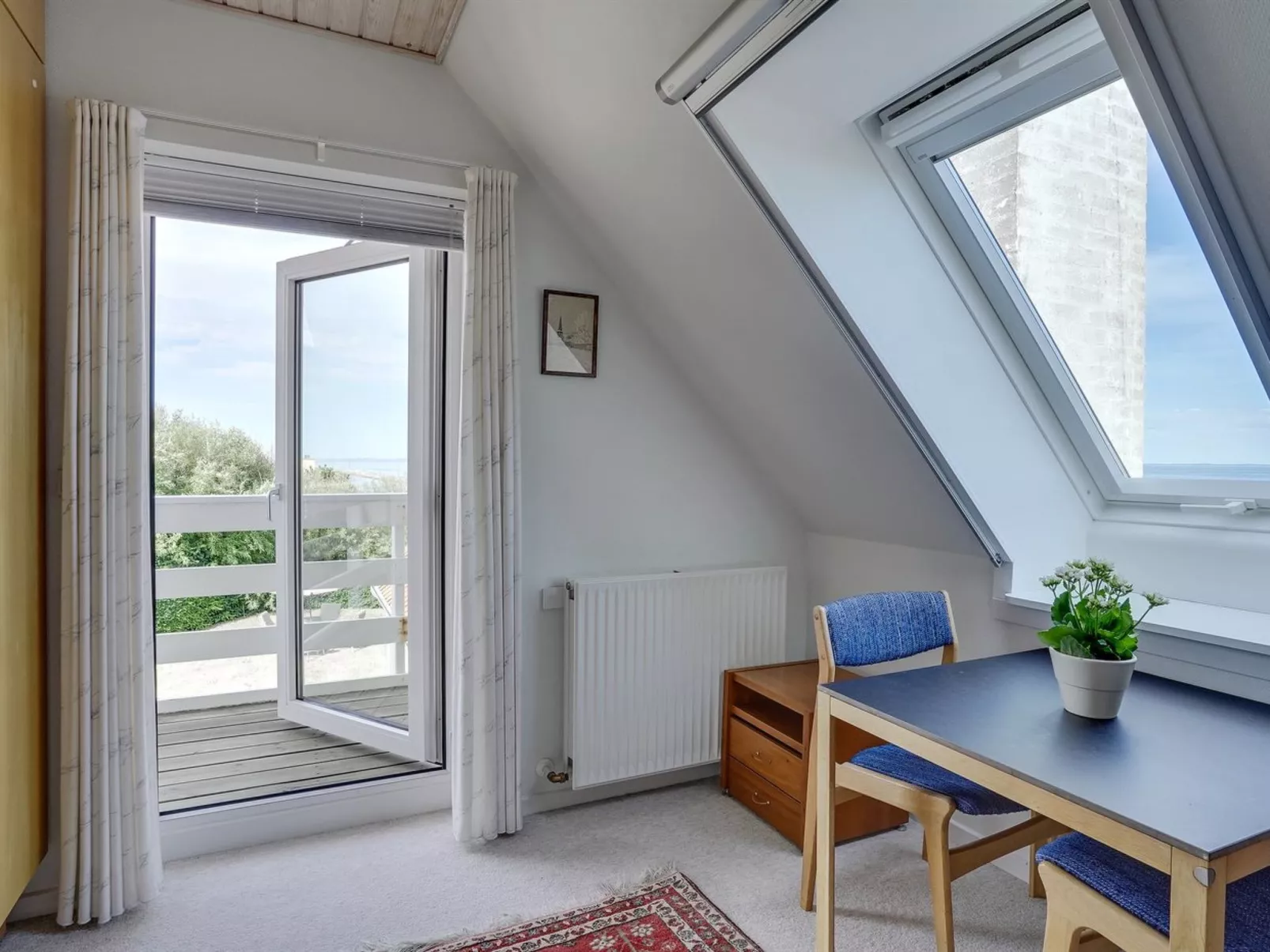 "Yorrick" - 50m to the fjord-Binnen