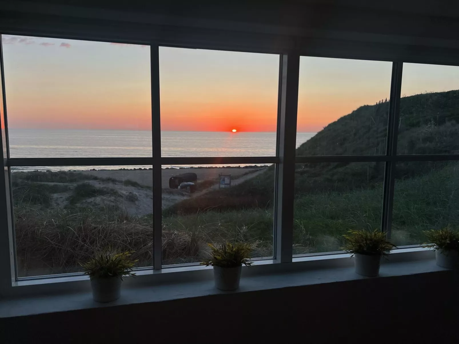 "Hillegonde" - 84m from the sea-Buiten