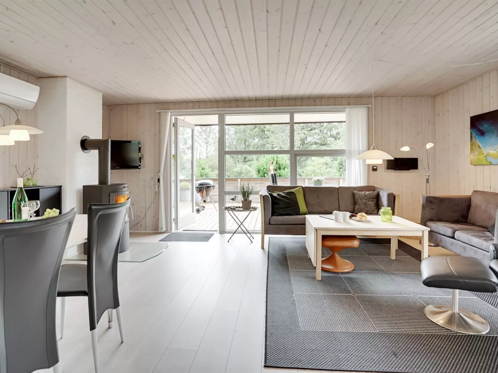 "Snioulf" - 1km from the sea-Binnen