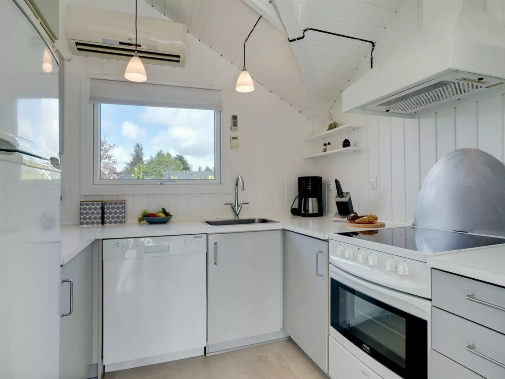 "Edvardsine" - 12km from the sea-Binnen