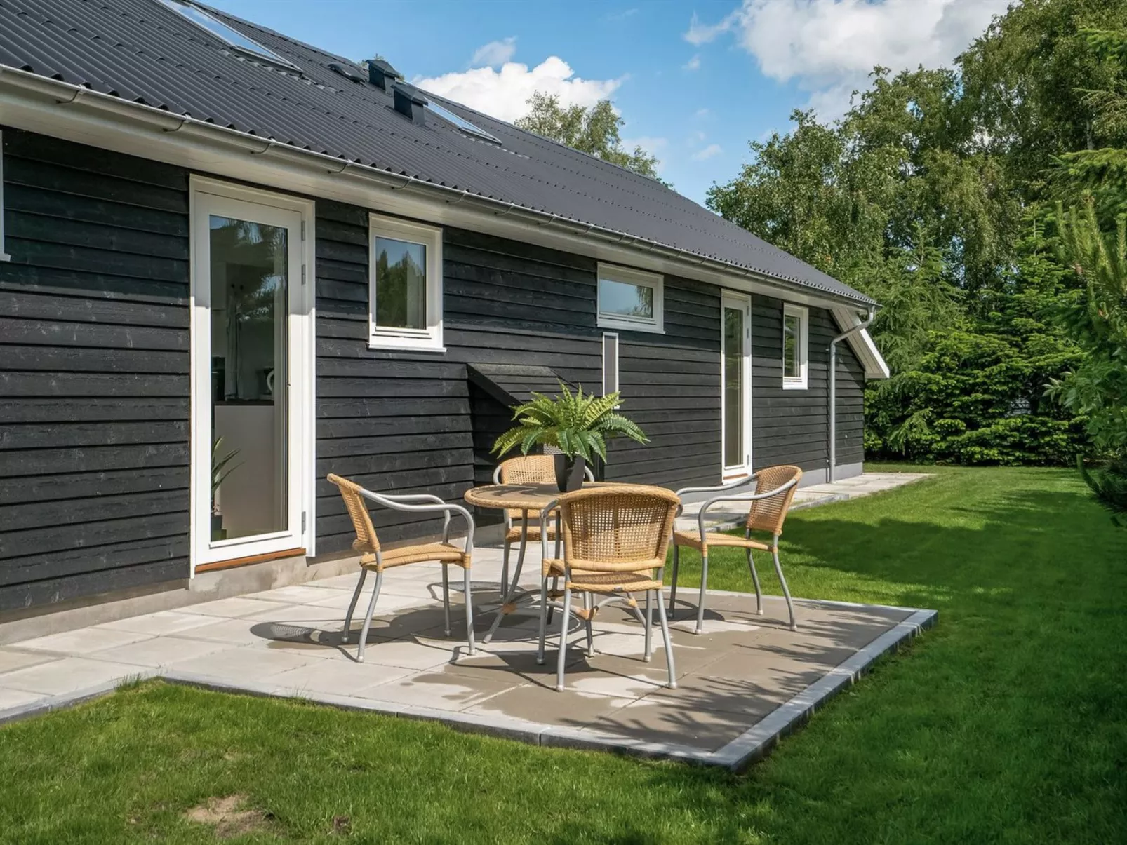 "Cholena" - 700m from the sea-Buiten