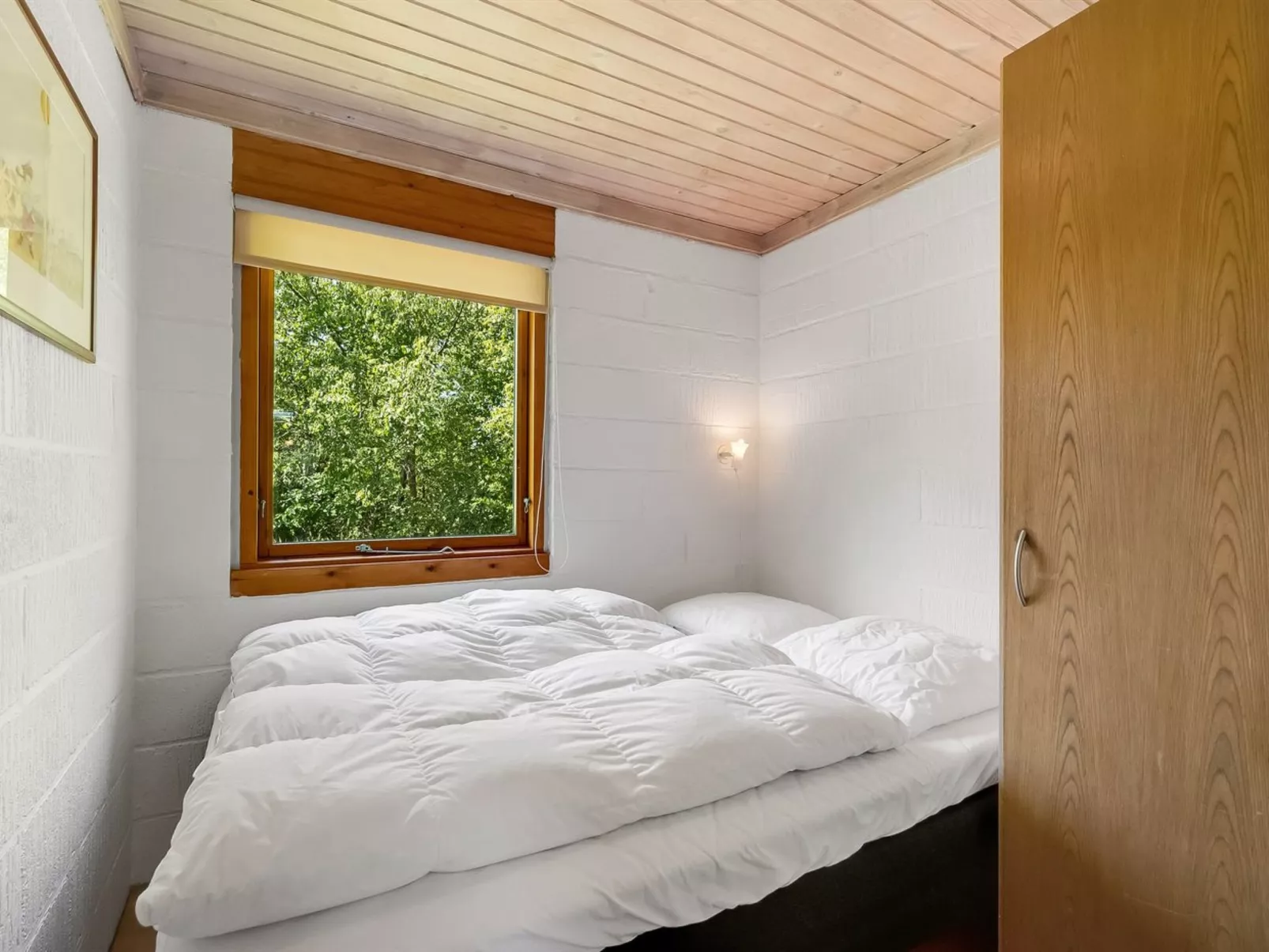 "Mirva" - 800m to the fjord-Binnen