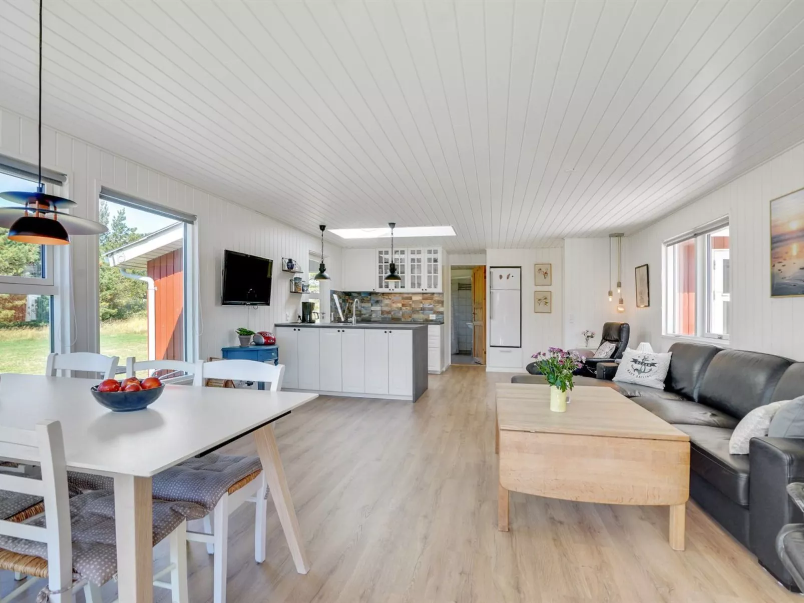 "Thorvor" - 1.5km from the sea-Binnen